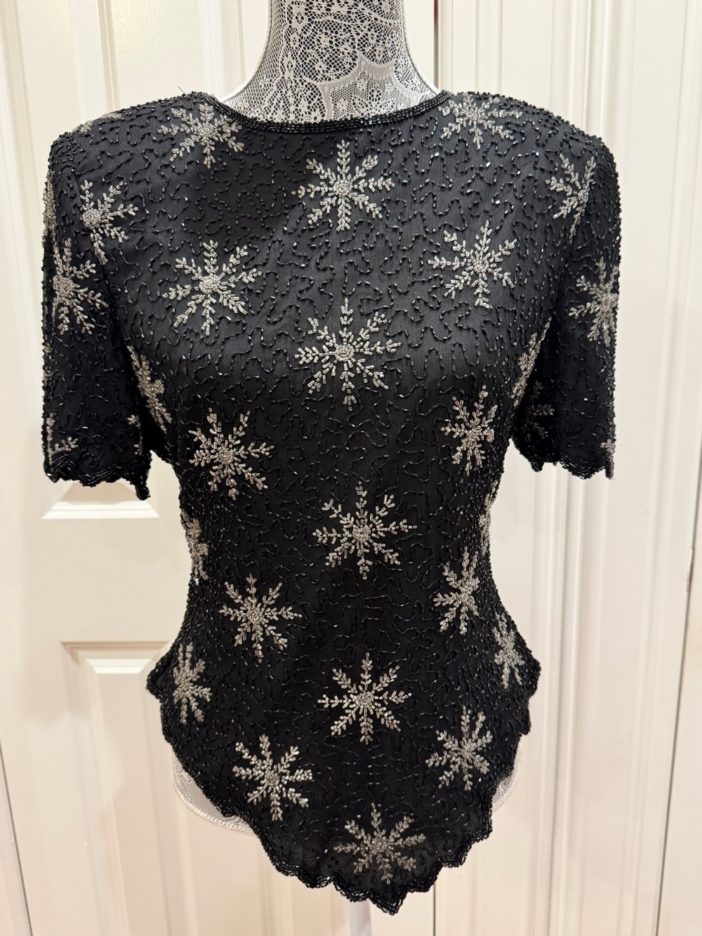 Vintage Black Beaded Snowflake Short Sleeve
 Top Sz. XS/S Holiday Party Glam